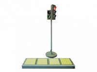 Электрифицированная модель транспортного и пешеходного светофоров на стойке и основании с "Виртуальным учителем" и с панелью образцами тактильной тротуарной плитки для слепых и слабовидящих пешеходов - «globural.ru» - Нижний Новгород