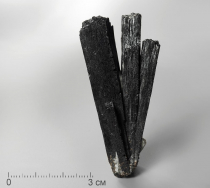 Ильваит, сросток кристаллов - «globural.ru» - Нижний Новгород